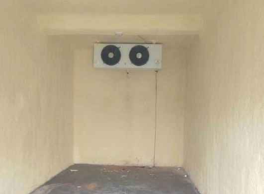 冷庫(kù)保溫噴涂好還是保溫板好 冷庫(kù)保溫噴涂好還是保溫板好