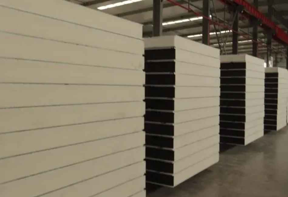 聚氨酯冷庫(kù)板多少錢(qián)一平米 聚氨酯冷庫(kù)板多少錢(qián)一平米